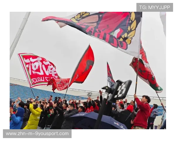 球迷热情高涨：现场氛围究竟有多火爆？，球队氛围怎么表达