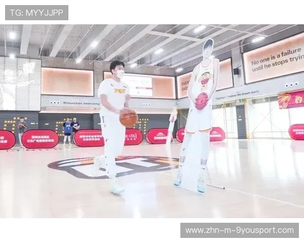 篮球明星参与社区公益篮球推广活动，篮球公益项目